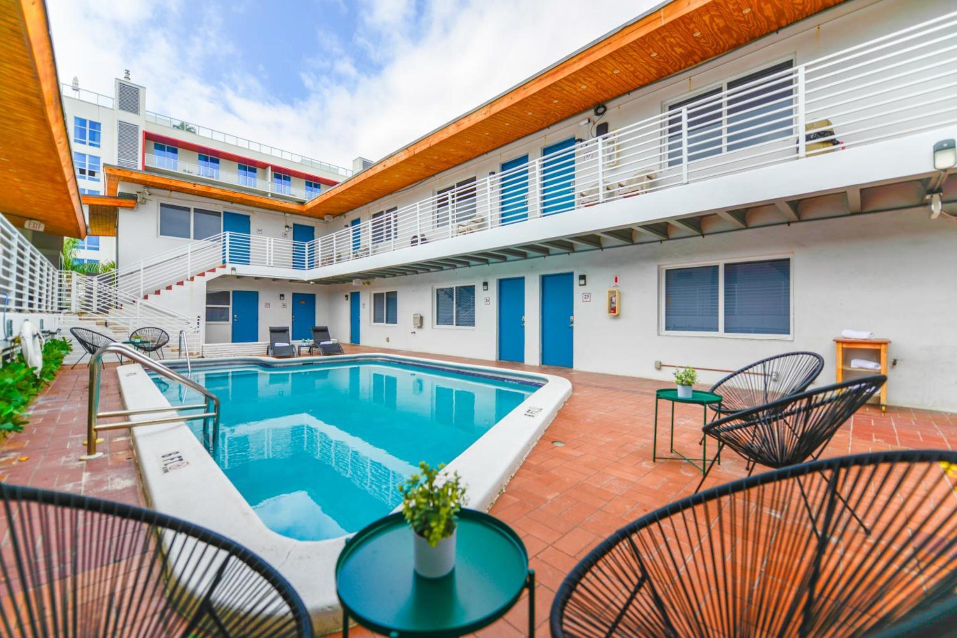 Appartamento Outstanding Oceanfront Unit With Parking&Pool - M36 Hollywood Esterno foto